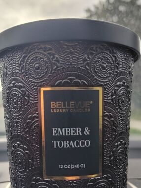 Bellevue Ember & Tobacco Luxury Candle - Black